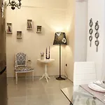 A Pleasant In Chania * La Canea