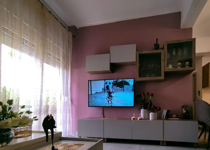 A Pleasant In Chania *