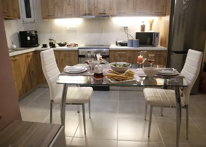 A Pleasant In Chania *