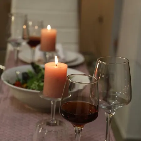 A Pleasant In Chania 아파트 하니아